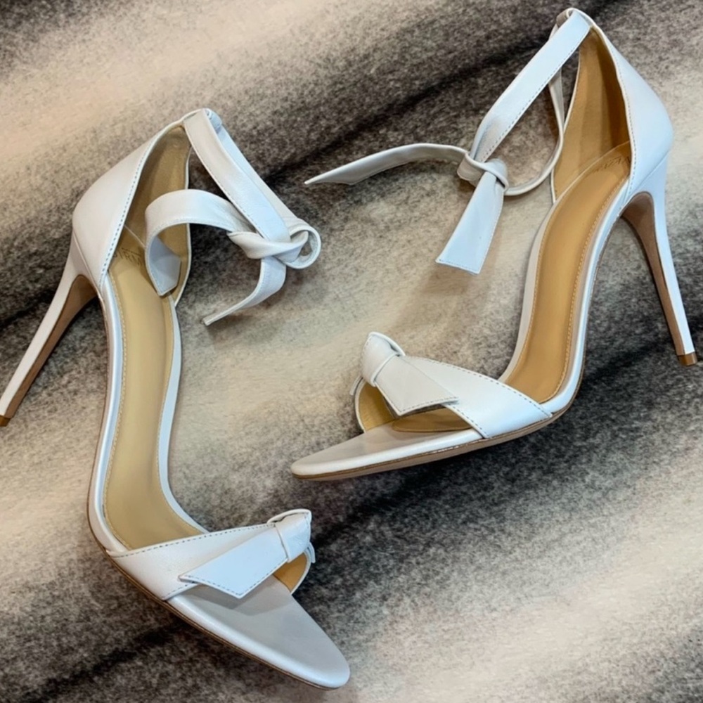 Alexandre Birman Clarita 100 Leather White Heels Sandal
